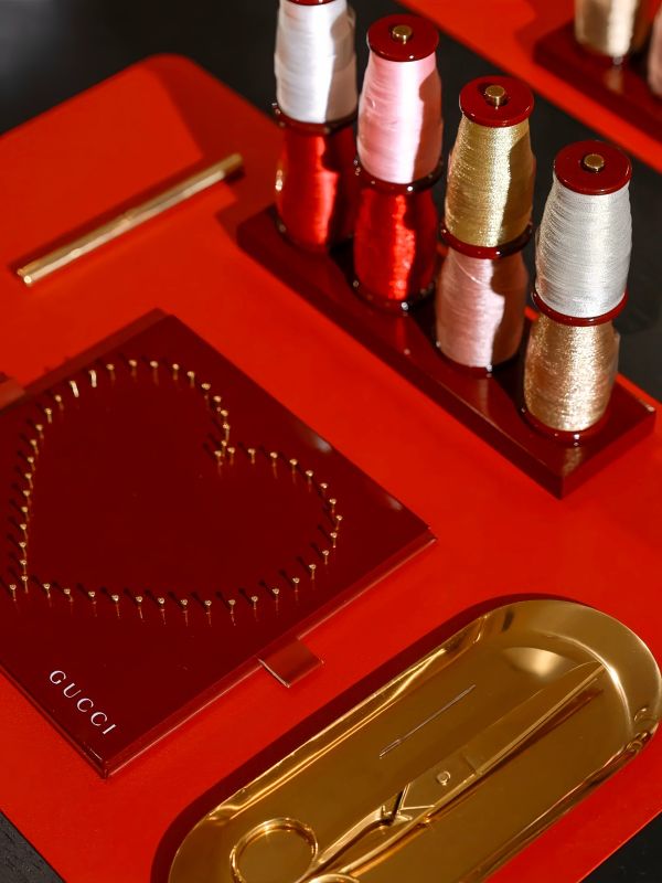 GUCCI String Art Gift Set