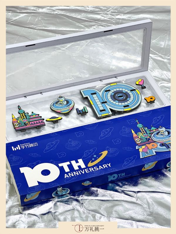 How a Singapore Tech Firm Used Custom Zinc Alloy Badges for 10-Year Anniversary Employee Gifts and VIP Appreciation