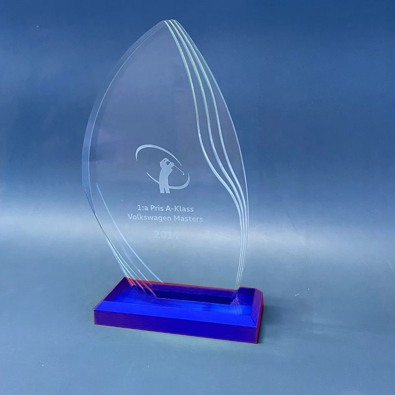 Custom Acrylic Trophy Supplier Delivers 200pcs for Malaysia Corporate EventKeywords